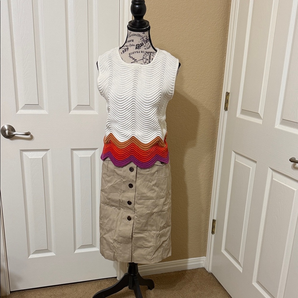 New Talbots Beige Button-Front Skirt 14W